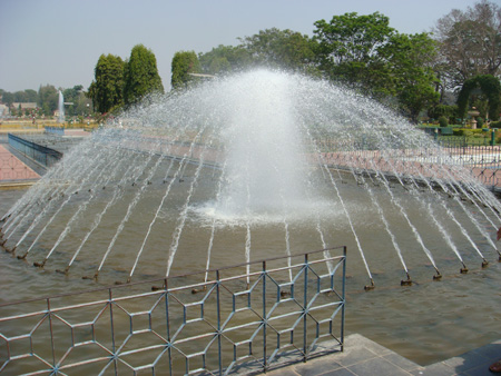 Water fountain